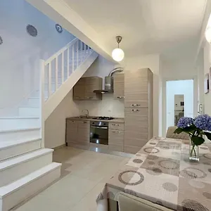 Confortevole A Cadorago Apartment Fino Mornasco
